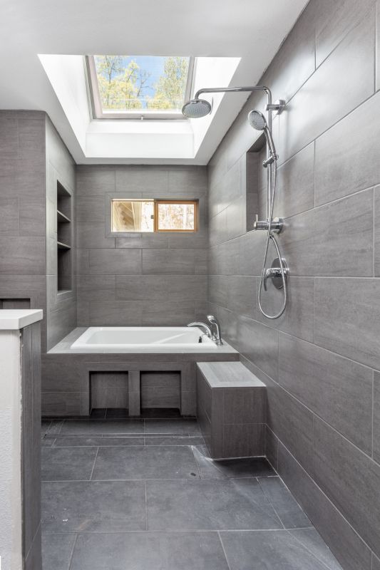 Best Bathroom Renovation Contractors in Federal Way, WA